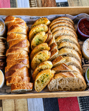 bread & dips