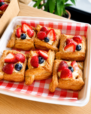 custard danish